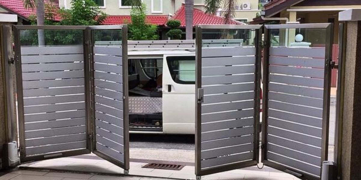 Cửa cổng lùa 4 cánh thịnh hành