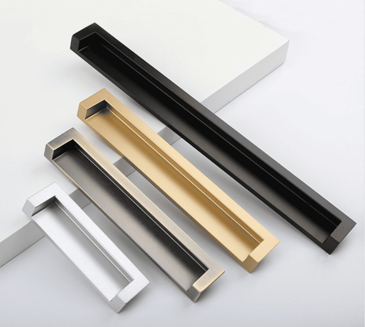 Tay nắm cửa inox tiện lợi, tối giản