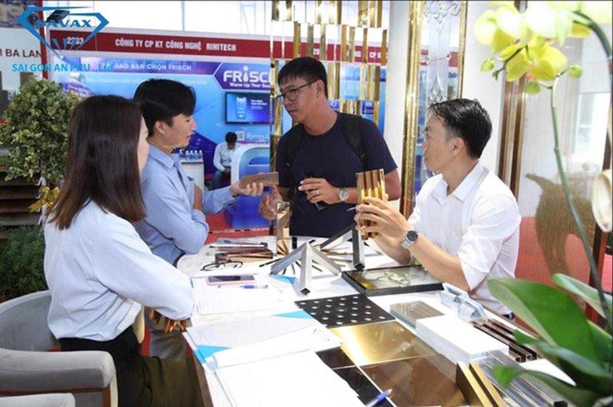 Đơn vị gia công vách ngăn CNC inox uy tín